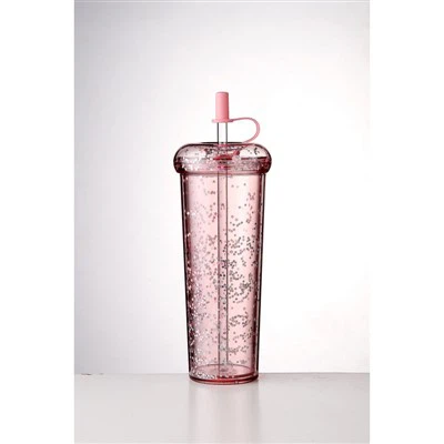 ¿Es fácil servir tazas de café altas de doble pared?